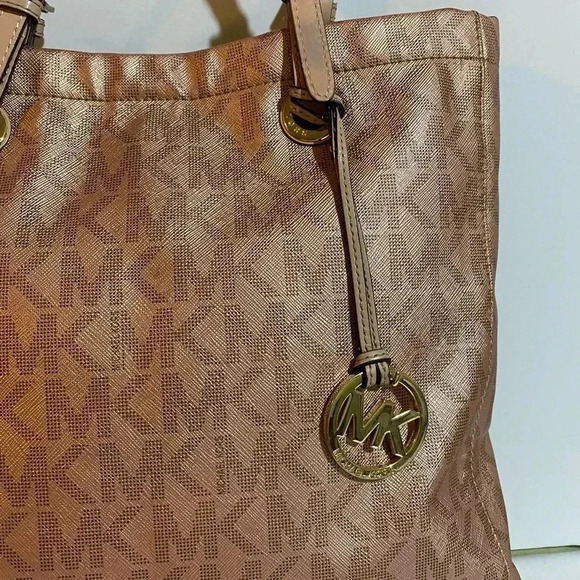 Michael kors bronze canvas hobo handbag - Picture 13 of 16